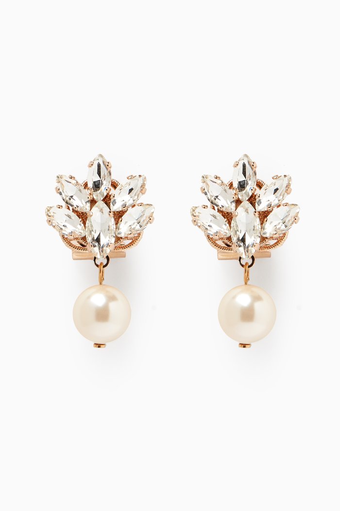 

Floral Cluster Pearl Drop Earrings in Gold-plated Brass, White