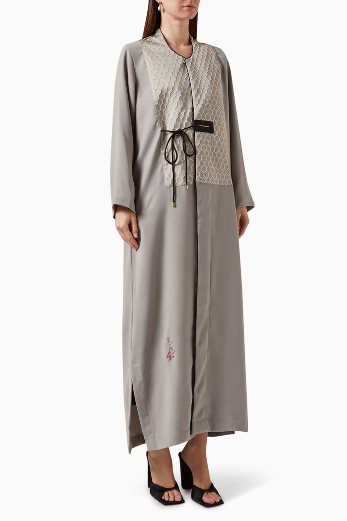 

Embroidered Patch Abaya in Crepe, Grey