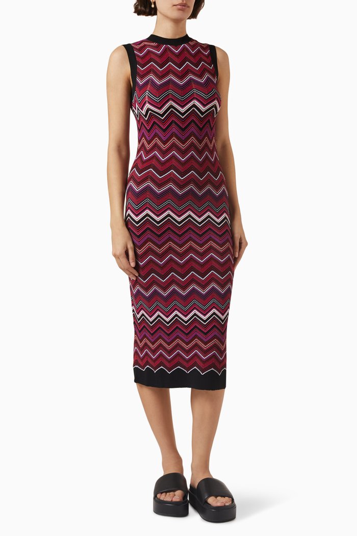 

Sequin Zigzag Midi Dress in Viscose-knit, Red