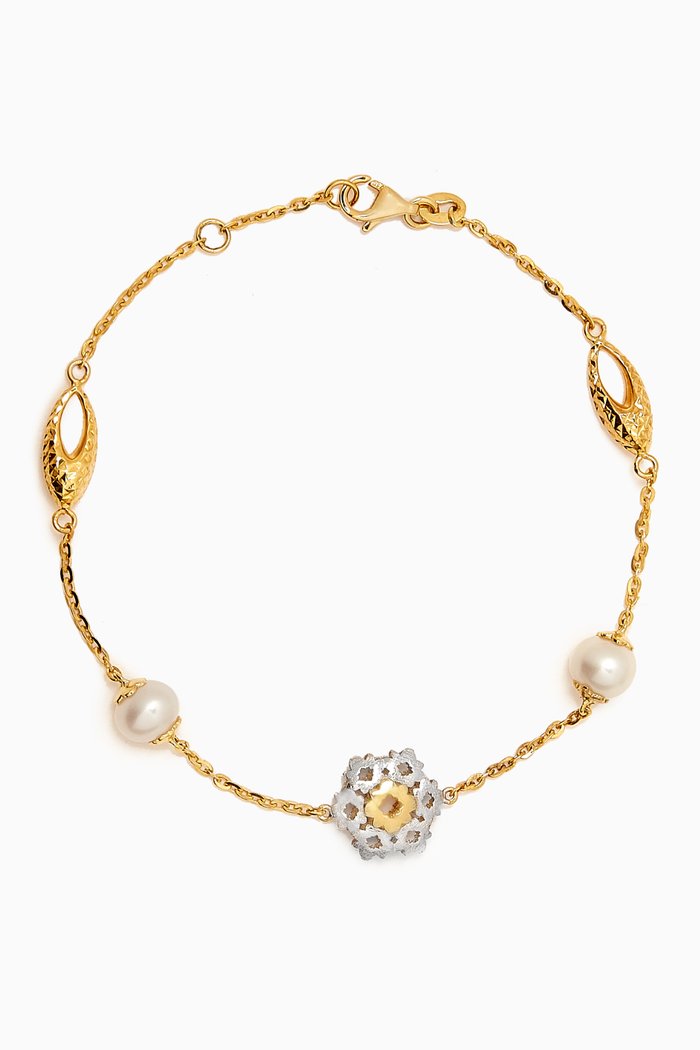 

Kiku Freshwater Pearl Charm Bracelet in 18kt Gold, Multicolour