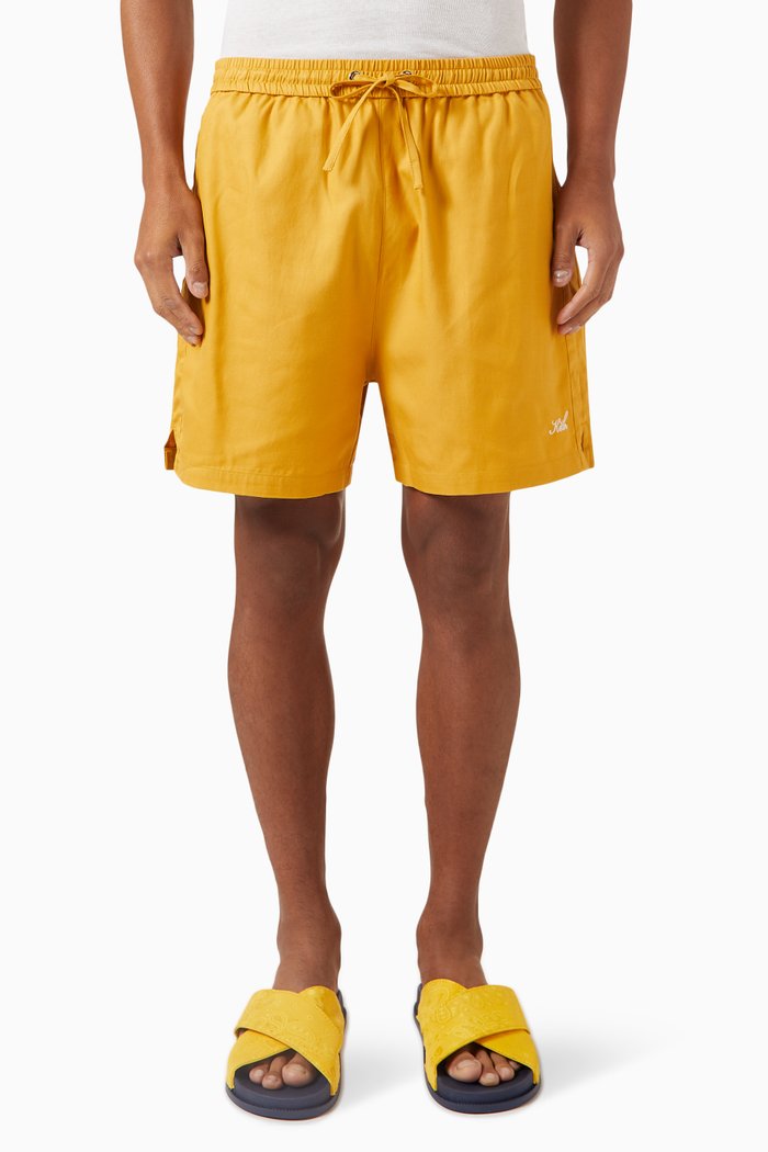 

Thompson Active Shorts in Silk-blend, Yellow