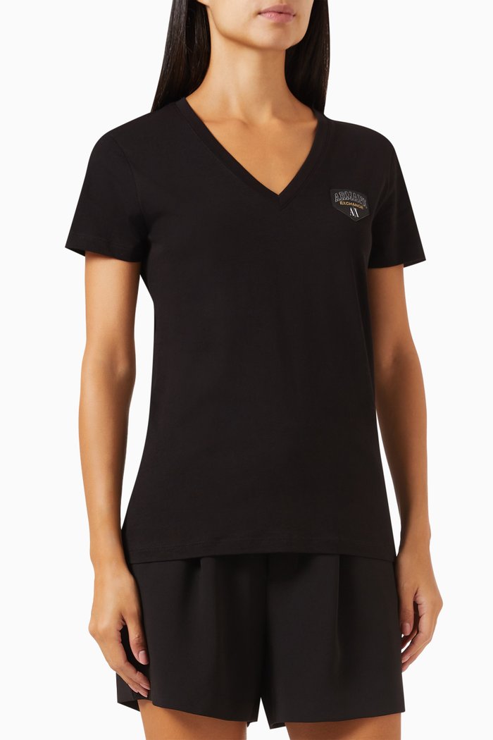 

AX Logo V-neck T-shirt in Cotton-jersey, Black