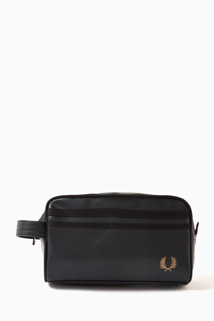 

Tone on Tone Wash Bag in PU, Black