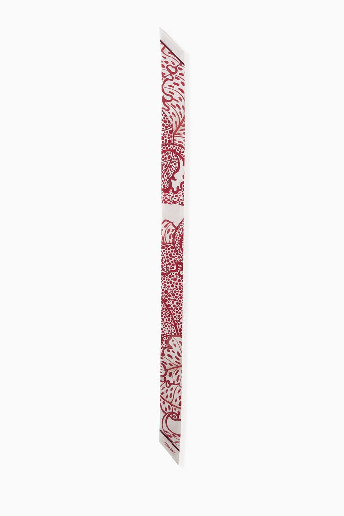 

Foliage Scarf in Silk Twill, Red