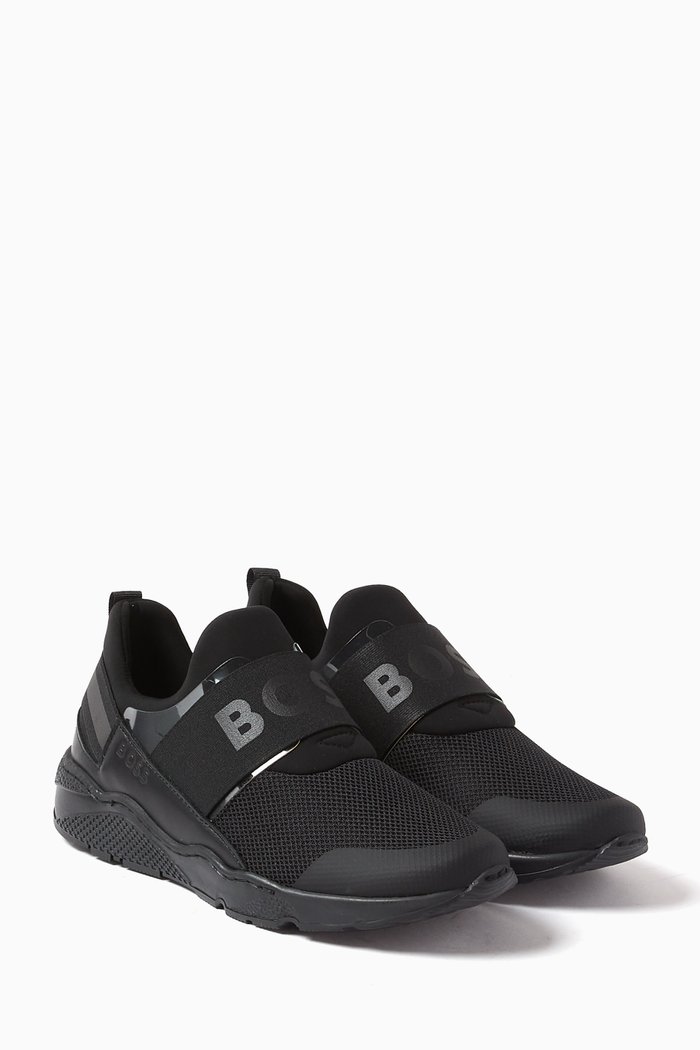 

Logo Band Sneakers in Mesh, Black