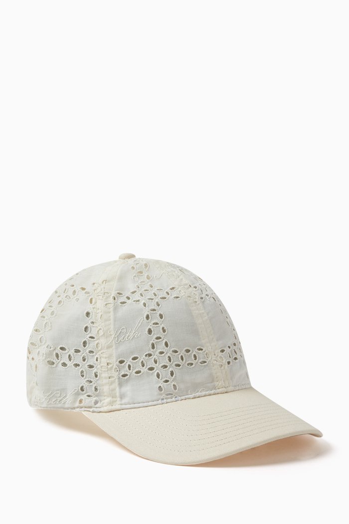 

Broderie Logo Cap in Cotton, Neutral