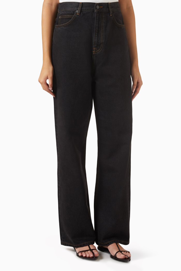 

Low-rise Straight Leg Jeans, Black