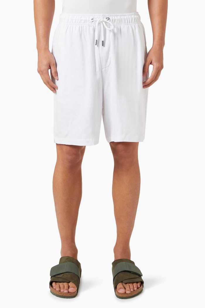 

Pull-on Shorts in Air Linen, White