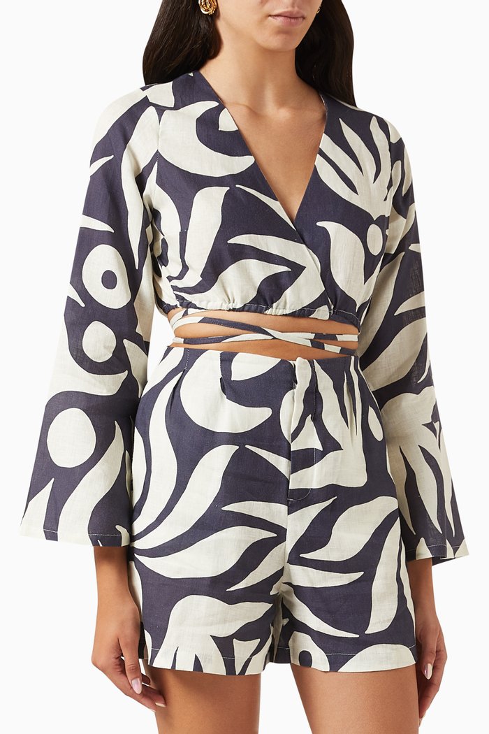 

Vico Wrap Top in Linen, Blue