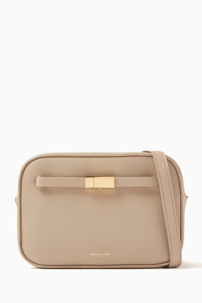 

The New York Crossbody Bag in Grained Leather, Grey