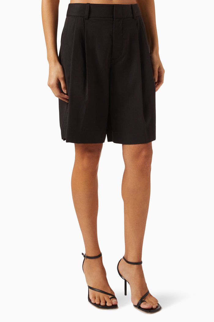 

High-rise Pleated Shorts in TENCEL™, Black
