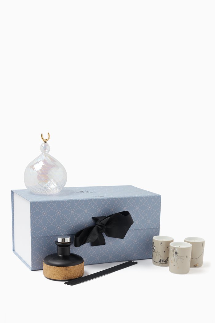 

Nostalgia in a Box Gift Box, Multicolour