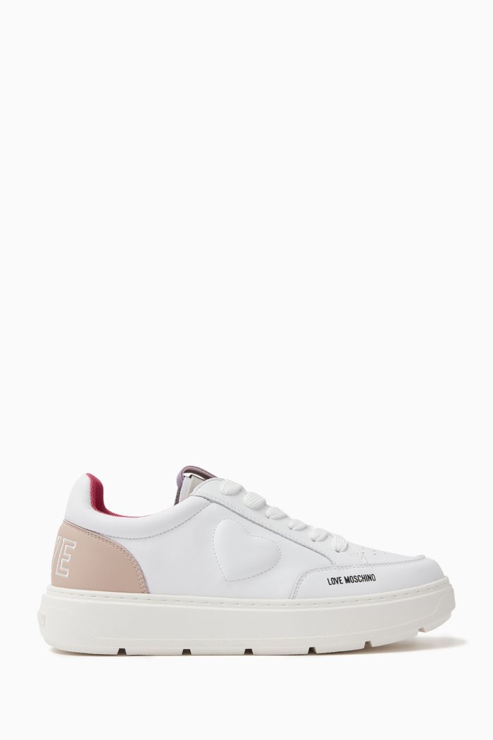 

Heart Logo Sneakers in Faux Leather, White