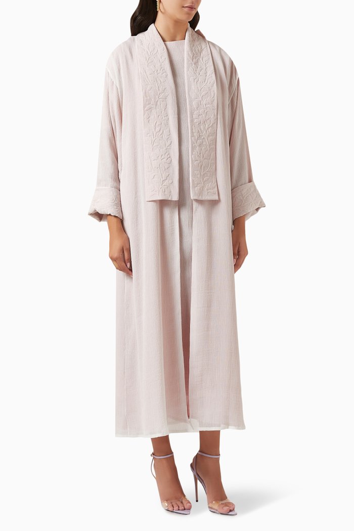 

Embossed Abaya, White