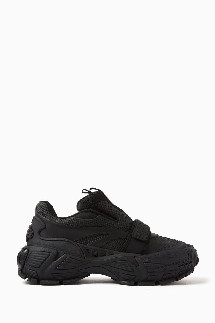 

Glove Slip Ons in Mesh & Leather, Black