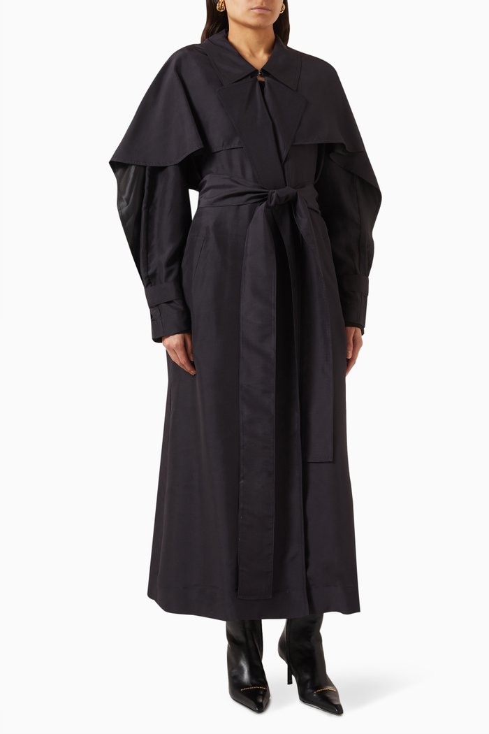 

Pleated Back Fluid Trench Coat in Silk, Black