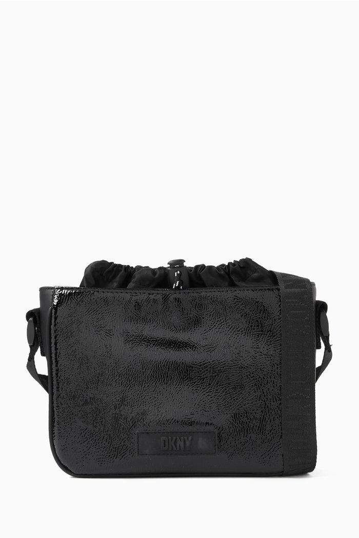 

Logo Patch Crossbody in Patent Faux Leather, Black
