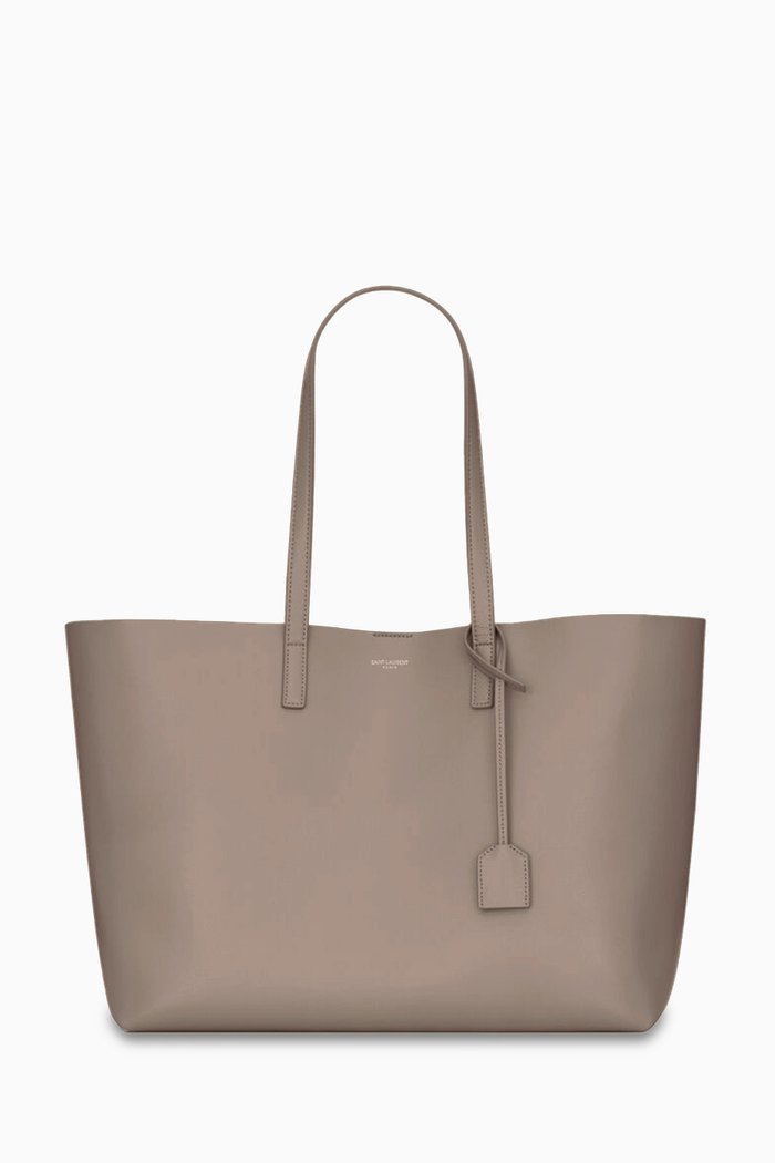 

Medium East West Tote Bag in Smooth Leather, Neutral
