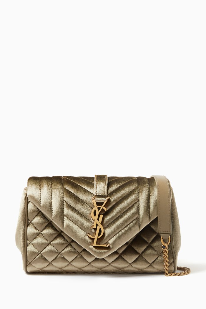 

Small Envelope Shoulder Bag in Matelassé Velvet, Green