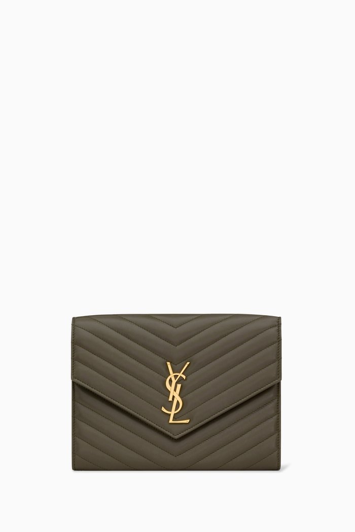 

Cassandre Pouch in Matelassé Leather, Green