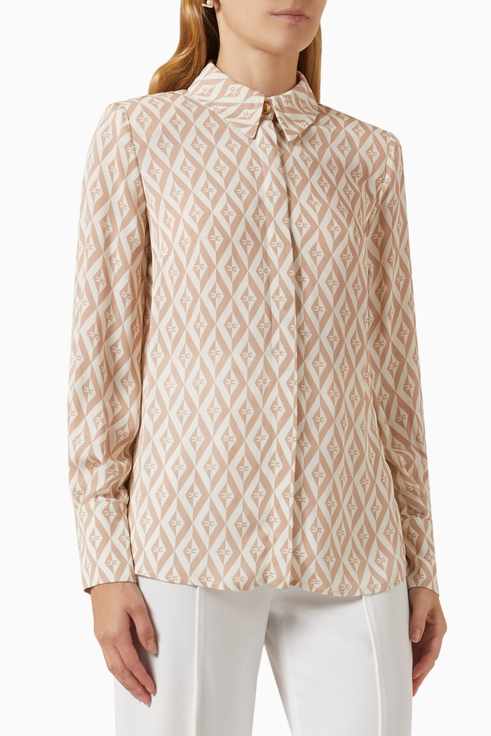 

Diamond-print Blouse in Georgette, Neutral