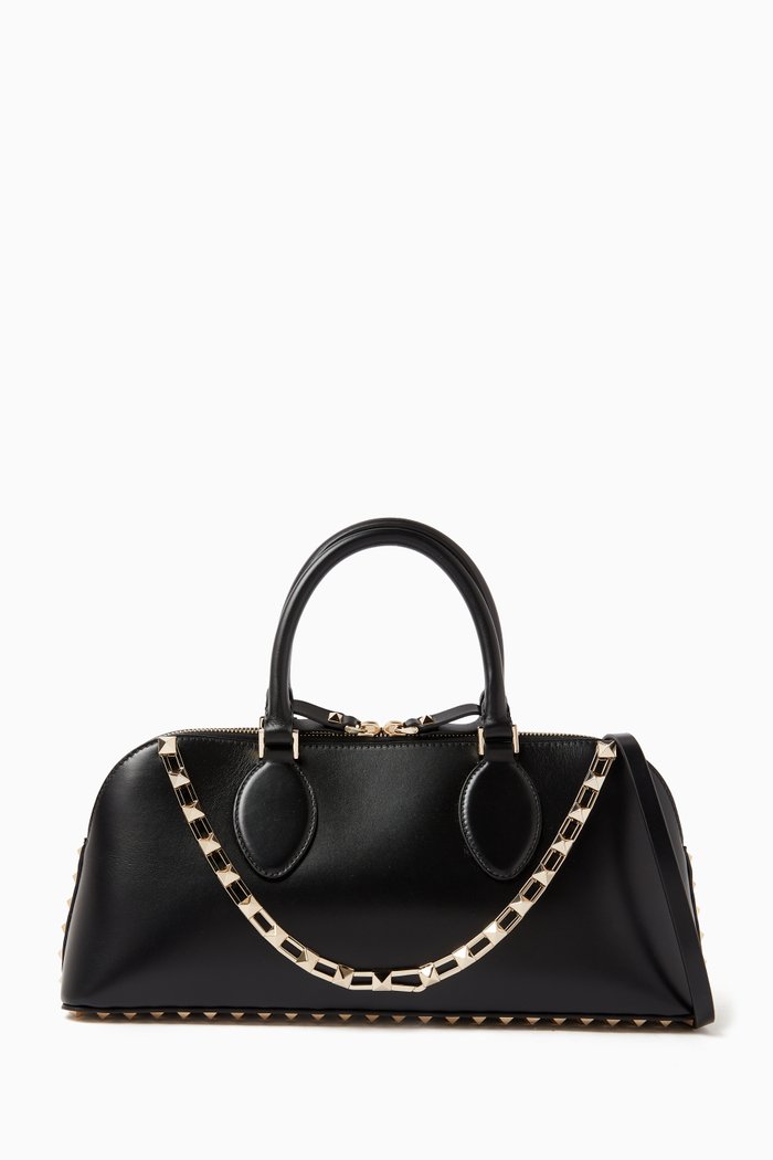 Valentino Garavani Medium Rockstud Duffle Bag in Leather, Black