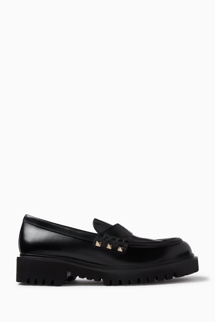 Valentino Garavani Rockstud Loafers in Leather, Black