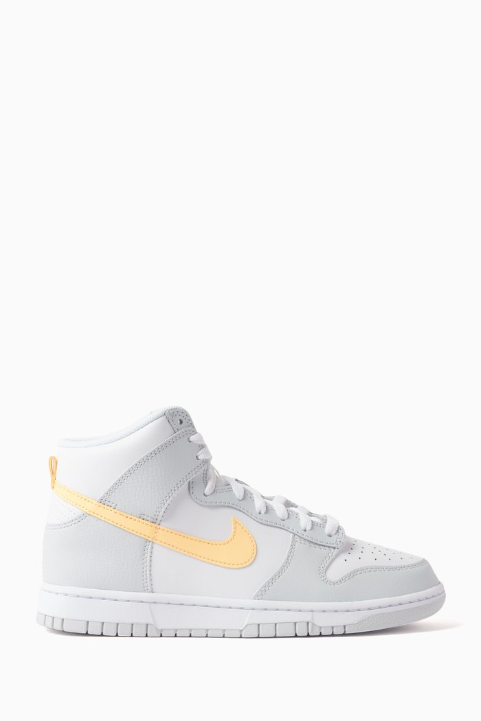 Dunk High Sneakers in Leather, Blue