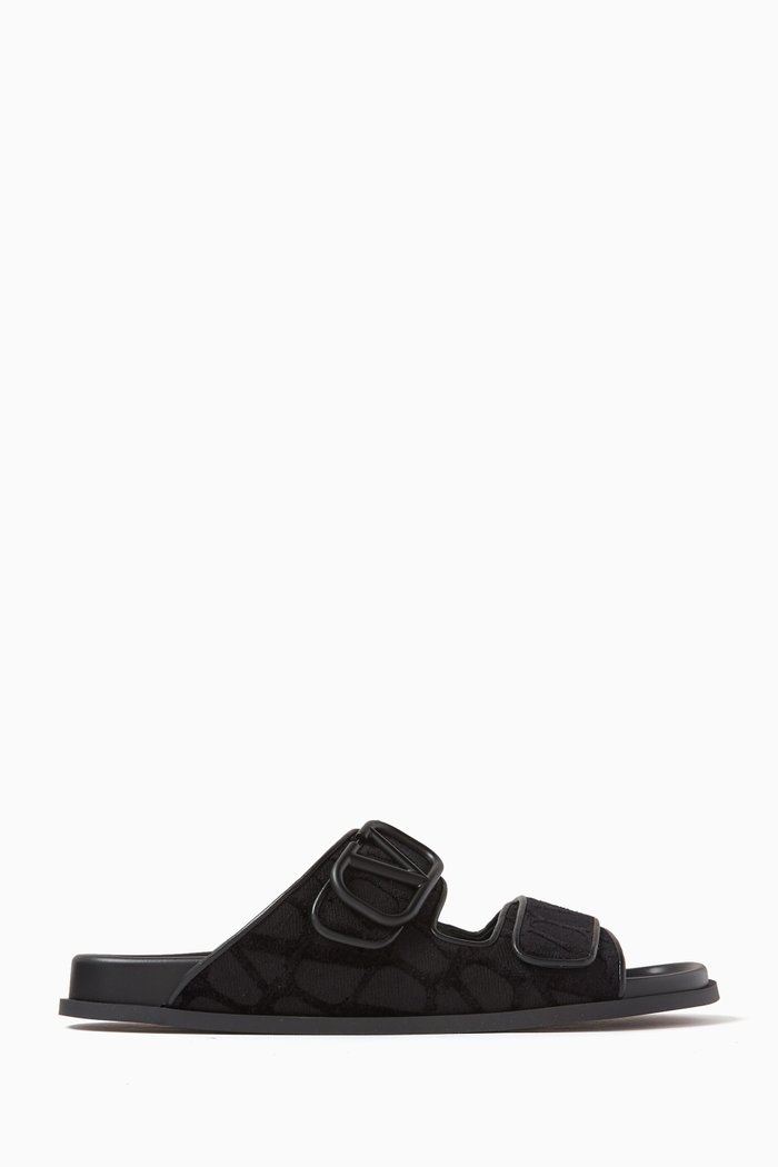 

Valentino Garavani VLOGO Slides in Leather and Fabric, Black