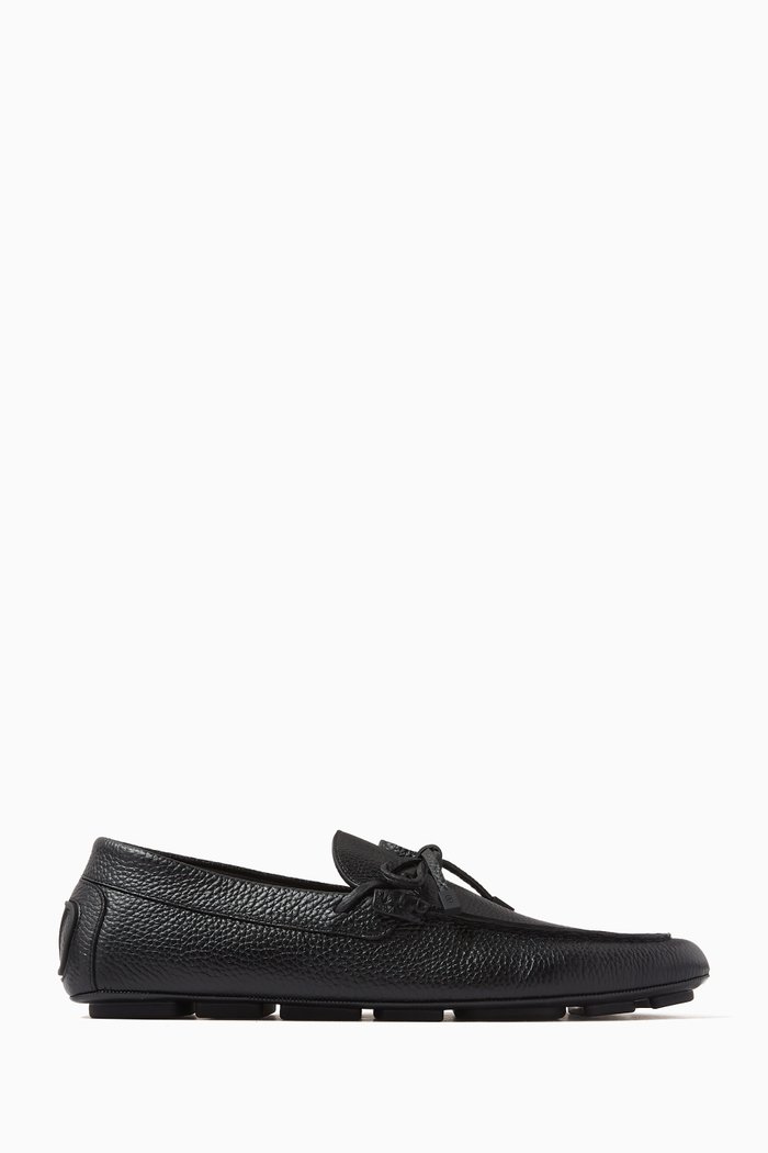 

Valentino Garavani VLOGO Driver Shoes in Leather, Black