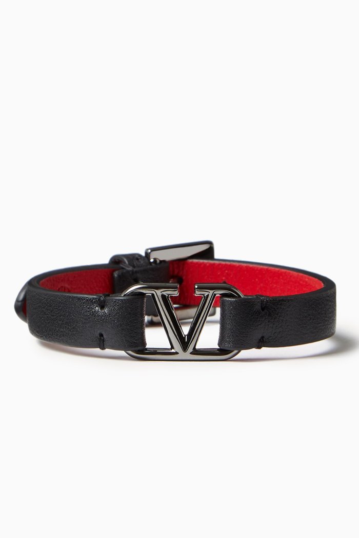 Valentino Garavani VLOGO Bracelet in Leather, Black