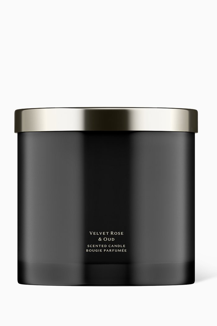 

Velvet Rose & Oud Deluxe Candle, 600g, Colourless