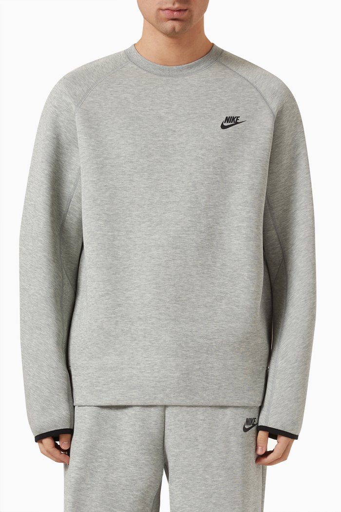 

Logo Sweatshirt in Technical-fleece, Grey