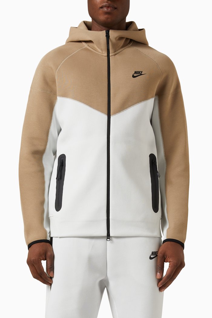 

Zip-up Windrunner Hoodie in Tech Fleece, Brown