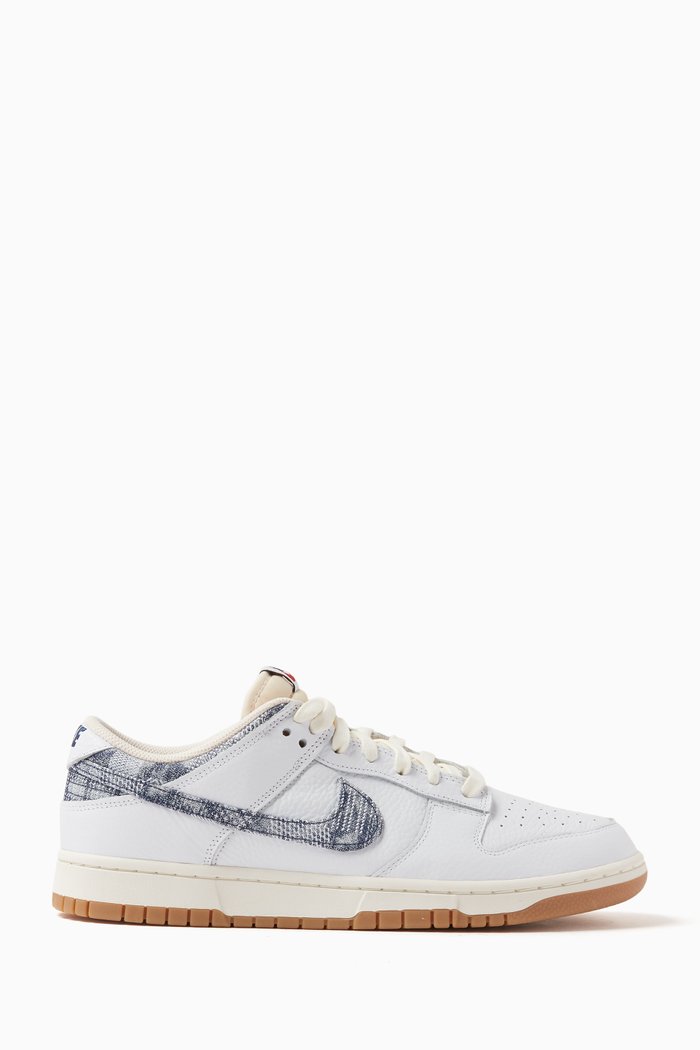 

Dunk Low Top Sneakers in Leather, White