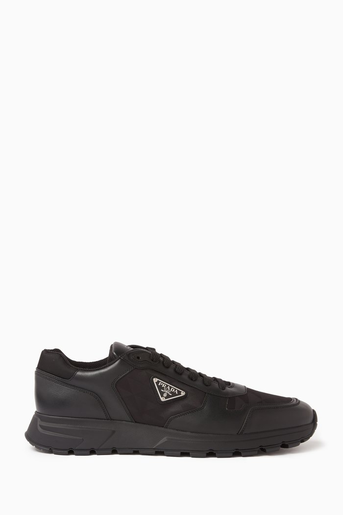 

Prax 01 Sneakers in Leather, Black