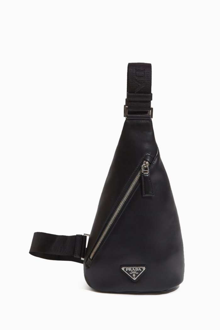 Triangle Logo Crossbody Bag in Leather, Black