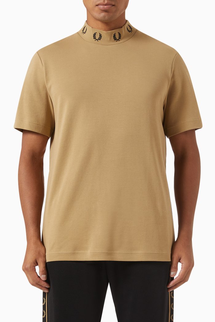 

Laurel Wreath High-neck T-shirt in Cotton, Brown