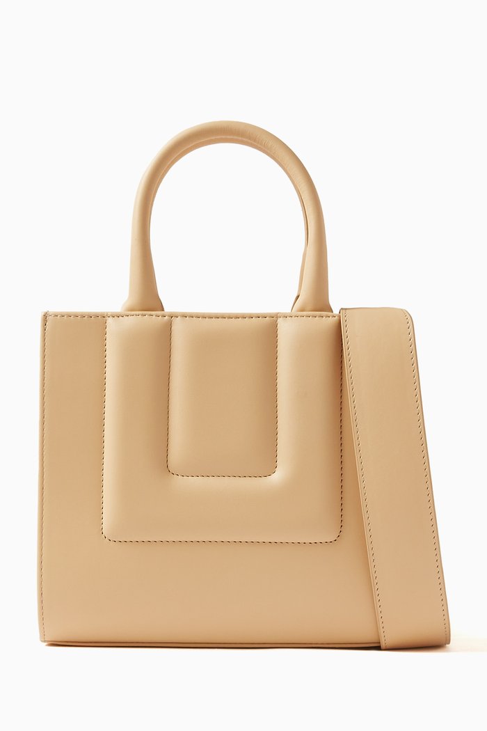 

Sol Medium Quilted Tote Bag in Leather, Neutral