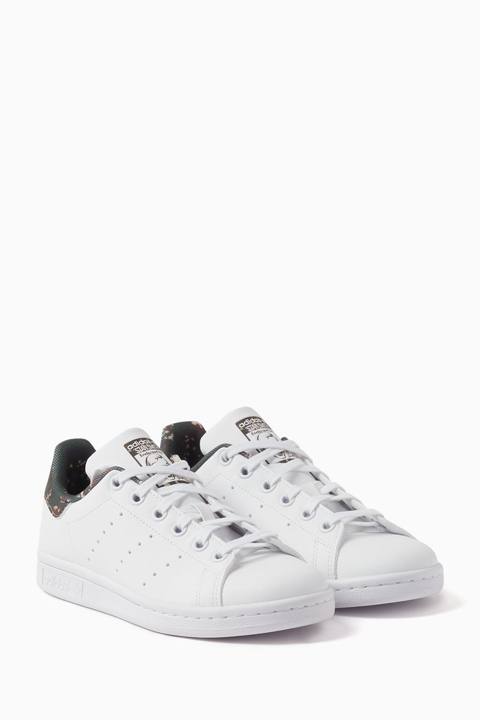 

Stan Smith Sneakers in Leather, White