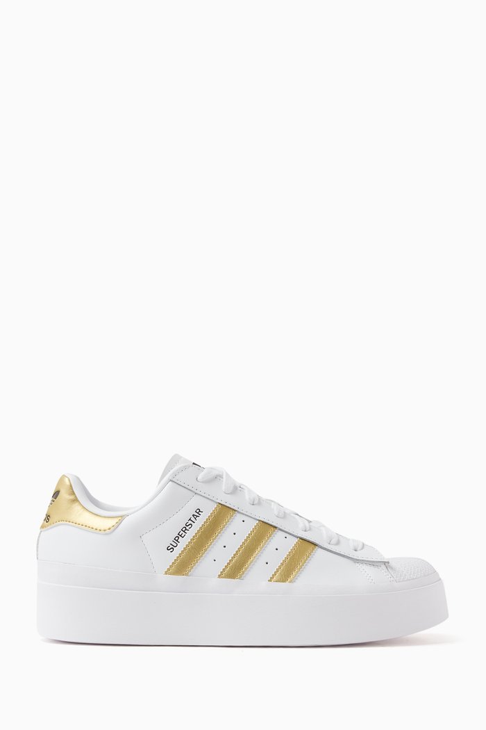 

Superstar Bonega Low-top Sneakers in Leather, Gold