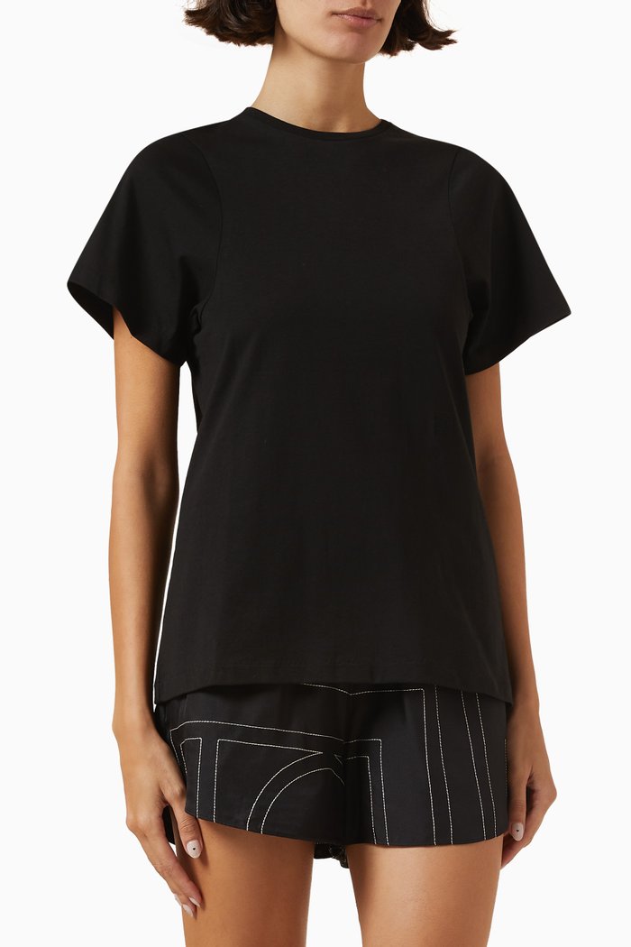 

Curved Seam T-shirt in Organic Cotton, Black