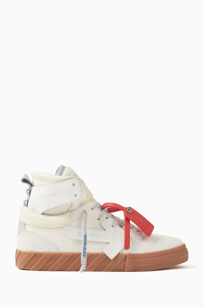 

Floating Arrow High-top Sneakers in Suede, Neutral