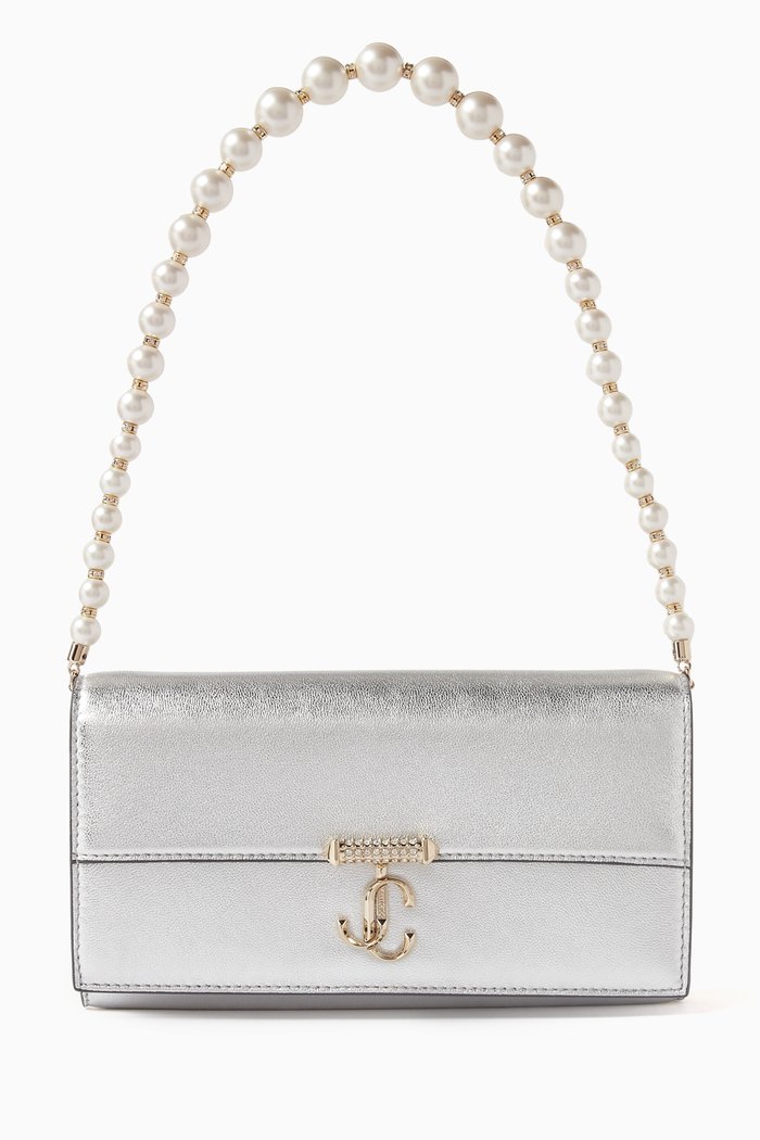 

Avenue Wallet Chain Bag in Nappa, Silver