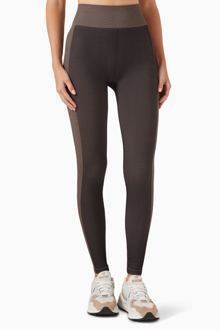 

Ribbed Seamless Midi 7/8 Pants in Stretch-nylon, Brown