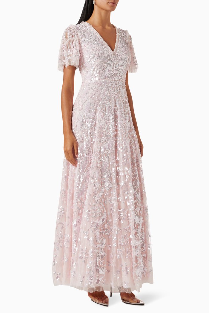 

Trailing Bow Gown in Tulle, Pink