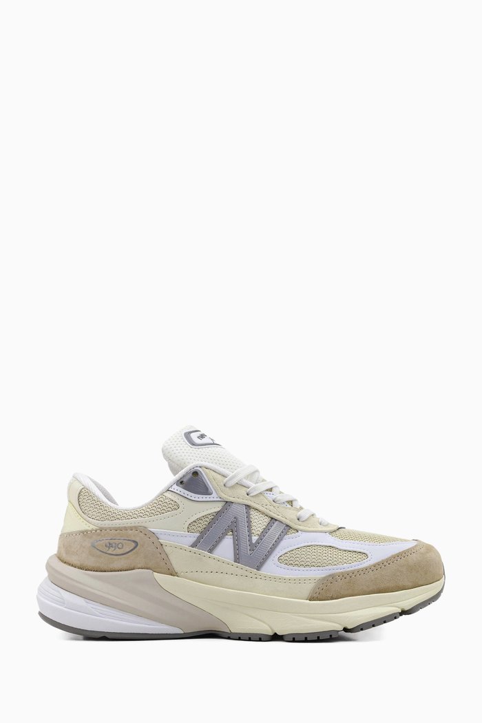 

990v6 Sneakers in Suede, Synthetic & Mesh, Brown