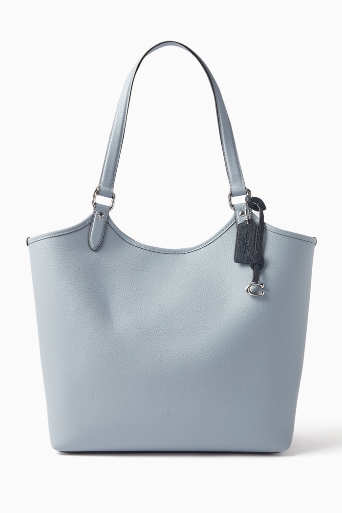 

Day Tote Bag in Pebble Leather, Grey