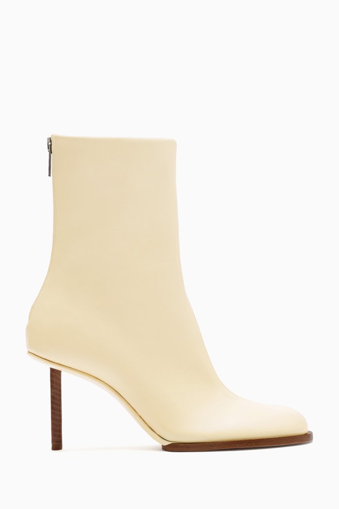 

Les Bottines Rond Carré Ankle Boots in Leather, Neutral