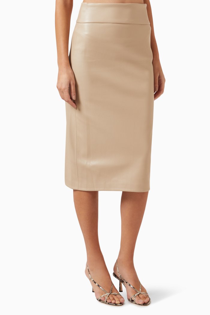 

Pencil Skirt in Faux-leather, Neutral